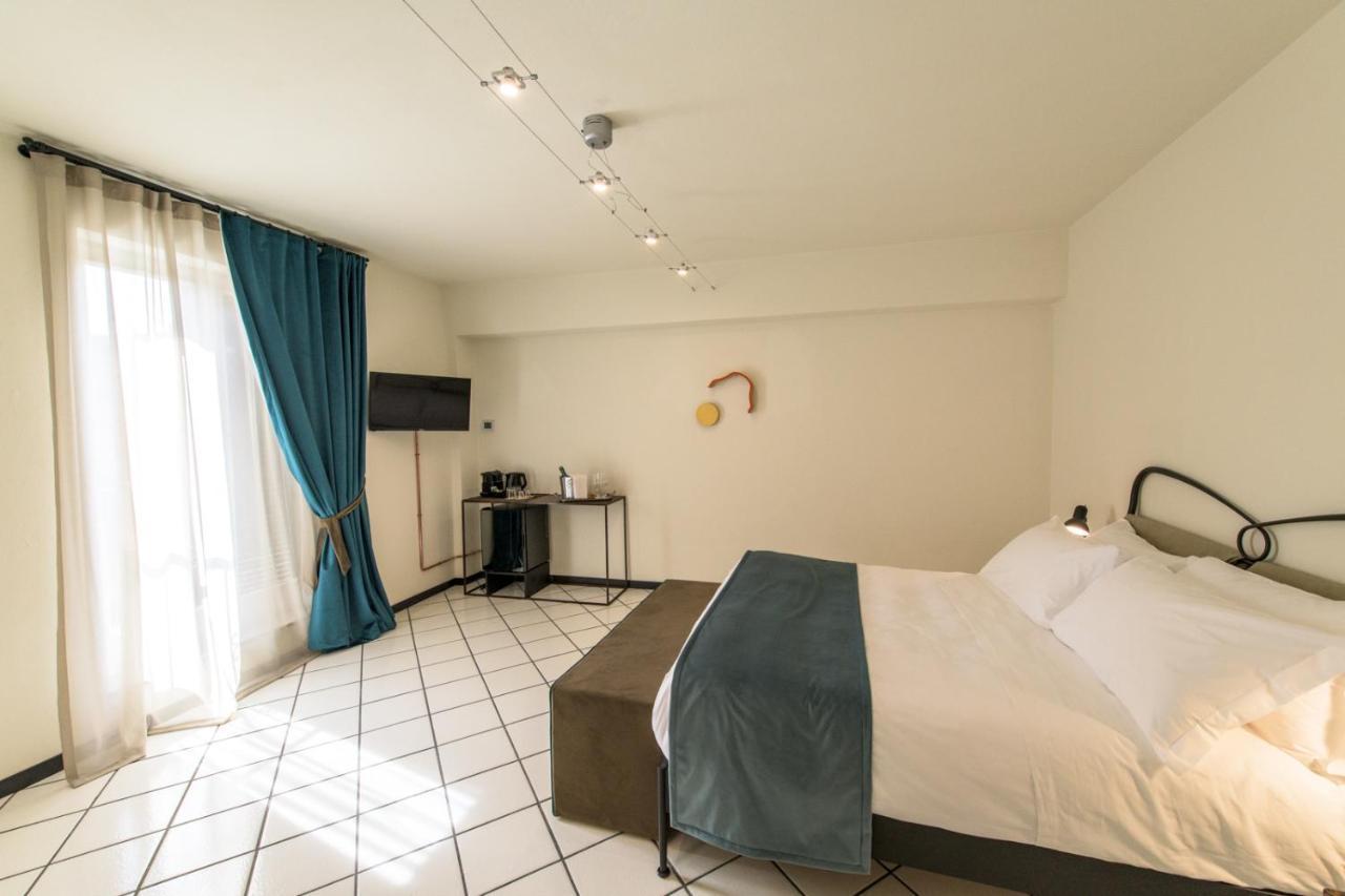 Palazzo Sertorio Suites Gavi Exterior photo