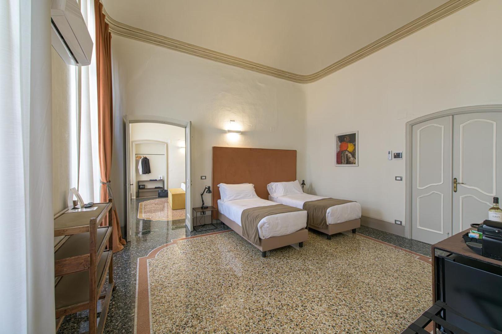 Palazzo Sertorio Suites Gavi Exterior photo